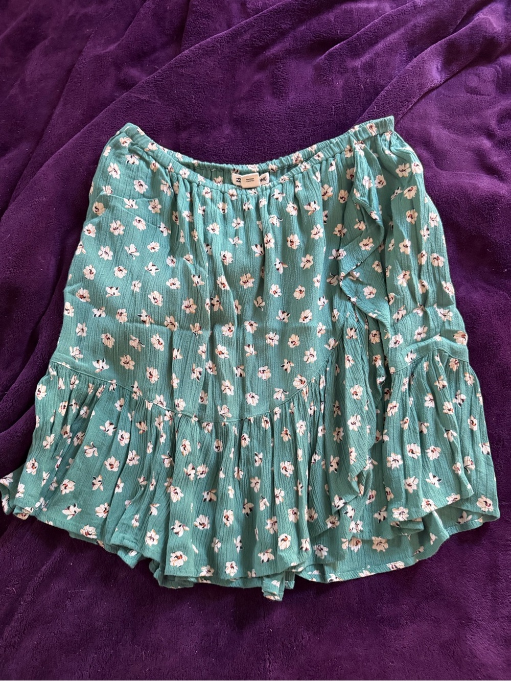 Billabong beachy green flirty faux-wrap skirt